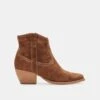 SILMA BOOTIES DK BROWN SUEDE -Fashion Shoe Store DOLCEVITA BOOTIES SILMA DKBROWNSUEDE 02 1 3fd06b61 46ef 4f39 9648 1c11415354d2