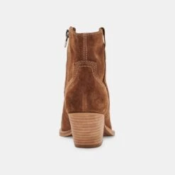 SILMA BOOTIES DK BROWN SUEDE 19 SILMA BOOTIES DK BROWN SUEDE -Fashion Shoe Store DOLCEVITA BOOTIES SILMA DKBROWNSUEDE 05 1 f38e7e26 1442 4e93 9445 fa8c08665f17