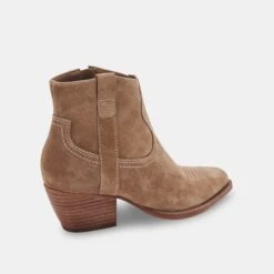 SILMA BOOTIES TRUFFLE SUEDE -Fashion Shoe Store DOLCEVITA BOOTIES SILMA TRUFFLESUEDE 03 1 f596b297 9aa4 4bf1 a268 1dd3bae45c7f