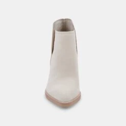 SPADE BOOTIES IVORY NUBUCK -Fashion Shoe Store DOLCEVITA BOOTIES SPADE IVORYNUBUCK 04