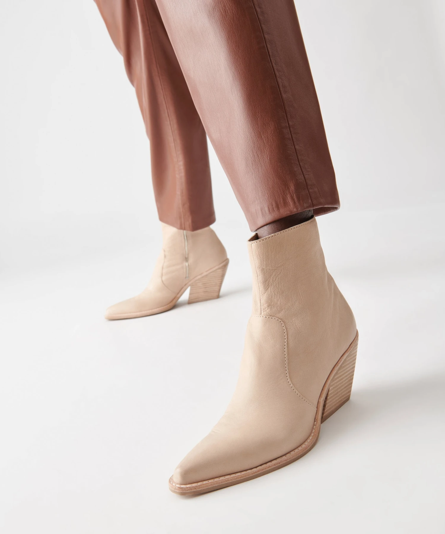VOLLI WIDE BOOTS DUNE NUBUCK 13 VOLLI WIDE BOOTS DUNE NUBUCK - Image 11