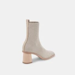 ALAYA BOOTIES SAND KNIT 13 ALAYA BOOTIES SAND KNIT -Fashion Shoe Store DOLCEVITA BOOTS ALAYA SANDKNIT 03 ae23cd7f 6986 4fde af00 ad5a8902091d