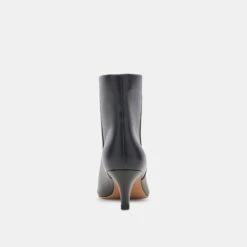 Dolce Vita DEE WIDE BOOTIES JET BLACK LEATHER -Fashion Shoe Store DOLCEVITA BOOTS DEE JETBLACKLEATHER 05 a430b141 3fbd 4474 8f15 24dedb0b0f13