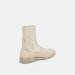 Dolce Vita GINEVA BOOTS SAND NUBUCK -Fashion Shoe Store DOLCEVITA BOOTS GINEVA SANDNUBUCK 03 cb9e6faf f4c5 4da6 860d 974ea46924cc
