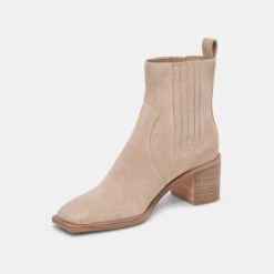 Dolce Vita IRNIE BOOTIES TAUPE SUEDE -Fashion Shoe Store DOLCEVITA BOOTS IRNIE TAUPESUEDE 08