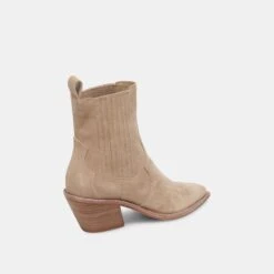 Dolce Vita SENNA BOOTIES ALMOND SUEDE 15 Dolce Vita SENNA BOOTIES ALMOND SUEDE -Fashion Shoe Store DOLCEVITA BOOTS SENNA ALMONDSUEDE 03 e12da5ce 5669 47d5 b43c ba0baa3dec71