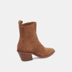 Dolce Vita SENNA BOOTIES CHESTNUT SUEDE -Fashion Shoe Store DOLCEVITA BOOTS SENNA CHESTNUTSUEDE 03 50d012b0 4bb4 4949 9611 bebf7e86b06e