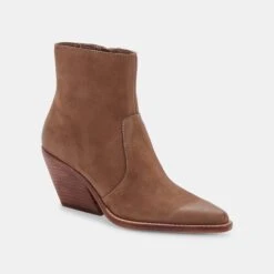 VOLLI WIDE BOOTS BROWN NUBUCK 14 VOLLI WIDE BOOTS BROWN NUBUCK -Fashion Shoe Store DOLCEVITA BOOTS VOLLI BROWNNUBUCK 01 e542bcd5 9c05 4cab 947c 647d106c9926