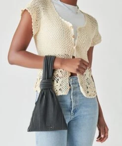 Dolce Vita CAREY HANDBAG BLACK FAUX LEATHER 7 Dolce Vita CAREY HANDBAG BLACK FAUX LEATHER -Fashion Shoe Store DOLCEVITA HANDBAGS CAREY BLACK 2 ae6f5f77 8315 4967 a1a0 a8255308ddcb