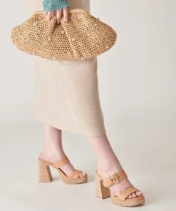 CRISSY CLUTCH NATURAL PEARL RAFFIA -Fashion Shoe Store DOLCEVITA HANDBAGS CHRISSY LIGHT NATURAL PEARLS 2
