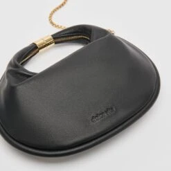 Dolce Vita KEENA CROSSBODY BLACK LEATHER -Fashion Shoe Store DOLCEVITA HANDBAGS KEENA BLACK 1 f97f44c0 88a0 4e68 be16 f13604f1ac0e