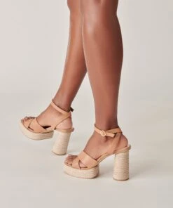 ARLOW HEELS LUGGAGE LEATHER 25 ARLOW HEELS LUGGAGE LEATHER -Fashion Shoe Store DOLCEVITA HEELS ARLOW LUGGAGELEATHER ONFOOT 5