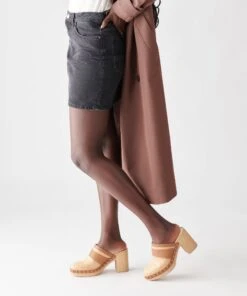 CARMAC HEELS LT NATURAL RAFFIA -Fashion Shoe Store DOLCEVITA HEELS CARMAC LT NATURAL RAFFIA ONFOOT 02