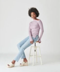 ELARIA WEDGES IVORY LEATHER -Fashion Shoe Store DOLCEVITA HEELS ELARIA IVORYLEATHER ONFOOT 1