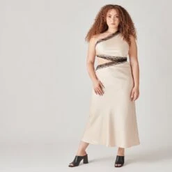 Dolce Vita LIZZO HEELS BLACK LEATHER -Fashion Shoe Store DOLCEVITA HEELS MAVISE ONYXLEATHER ONFOOT 5