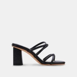 PATSI WIDE HEELS BLACK LEATHER