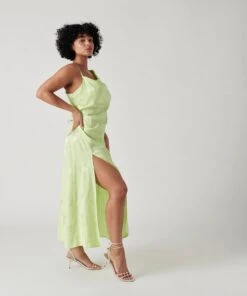 Dolce Vita ROSIE HEELS IVORY MULTI STELLA -Fashion Shoe Store DOLCEVITA HEELS ROSIE IVORYMULTISTELLA ONFOOT 1