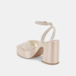 WESSI PEARL HEELS VANILLA PEARLS 18 WESSI PEARL HEELS VANILLA PEARLS -Fashion Shoe Store DOLCEVITA HEELS WESSI VANILLAPEARL 9 63300abb ecc5 4114 bf72 e34353997b50
