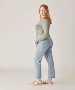 ADORE SANDALS GOLD METALLIC LEATHER -Fashion Shoe Store DOLCEVITA SANDALS ADORE GOLDMETALLICLEATHER ONFOOT 1