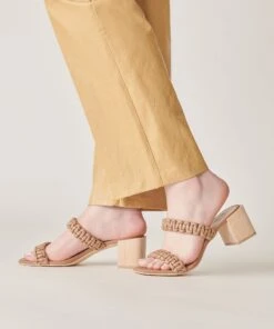 ZENO SANDALS CAFE STELLA -Fashion Shoe Store DOLCEVITA SANDALS ZENO CAFESTELLA ONFOOT 1