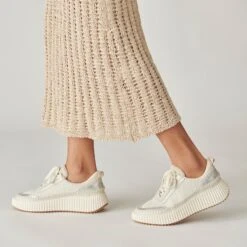 Dolce Vita DOLEN PEARL SNEAKERS VANILLA PEARLS 28 Dolce Vita DOLEN PEARL SNEAKERS VANILLA PEARLS -Fashion Shoe Store DOLCEVITA SNEAKERS DOLENPEARL VANILLAPEARLS ONFOOT