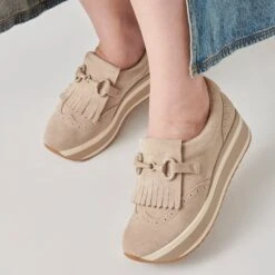 Dolce Vita JHAX SNEAKERS ALMOND SUEDE -Fashion Shoe Store DOLCEVITA SNEAKERS JHAX ALMONDSUEDE ONFOOT