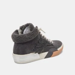 Dolce Vita ZILVIA PLUSH SNEAKERS ANTHRACITE SUEDE -Fashion Shoe Store DOLCEVITA SNEAKERS ZILVIAPLUSH ANTHRACITESUEDE 03