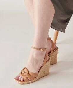 MAZE WEDGES LUGGAGE LEATHER 15 MAZE WEDGES LUGGAGE LEATHER -Fashion Shoe Store DOLCEVITA WEDGES MAZE LUGGAGELEATHER ONFOOT 1