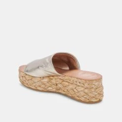 PABLOS WIDE SANDALS GOLD METALLIC LEATHER -Fashion Shoe Store DOLCEVITA WEDGES PABLOS LIGHTGOLDMETALLICLEATHER 09 59e99671 db2e 4915 b393 6c1f0900d885