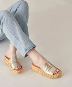 PABLOS WIDE SANDALS GOLD METALLIC LEATHER -Fashion Shoe Store DOLCEVITA WEDGES PABLOS LIGHTGOLDMETALLICLEATHER ONFOOT 1 aee0c704 fdec 47d7 a3da e03a580f03c2