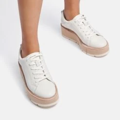 TOYAH SNEAKERS WHITE LEATHER -Fashion Shoe Store TOYAH WHITE LEATHER ON FOOT 1