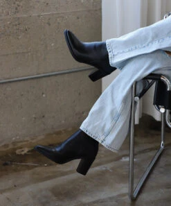 SPADE BOOTIES BLACK LEATHER -Fashion Shoe Store spade pdp b39c7ad2 892a 4df0 a172 65923a5c1fb0